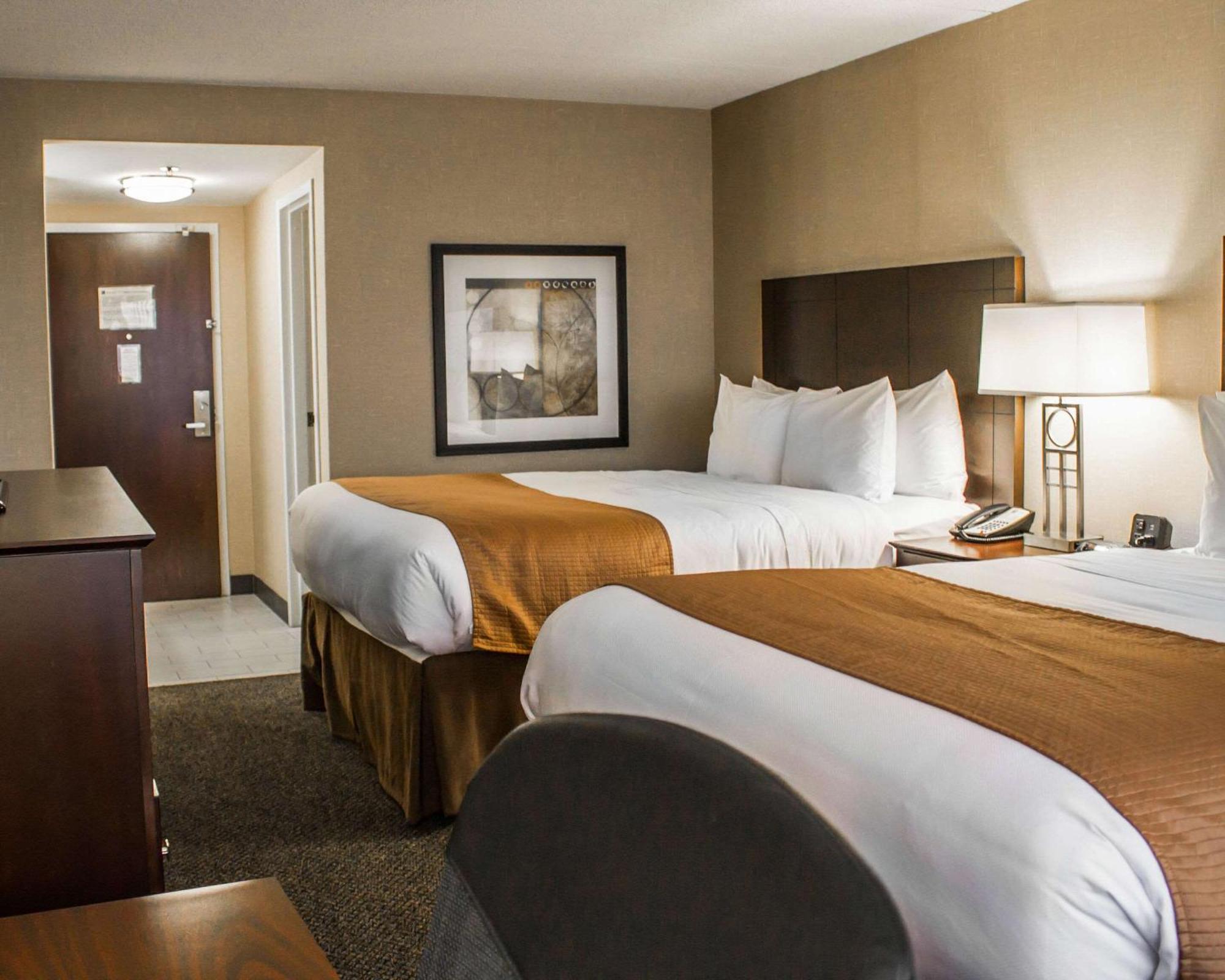 Comfort Inn & Suites Wadsworth Kültér fotó
